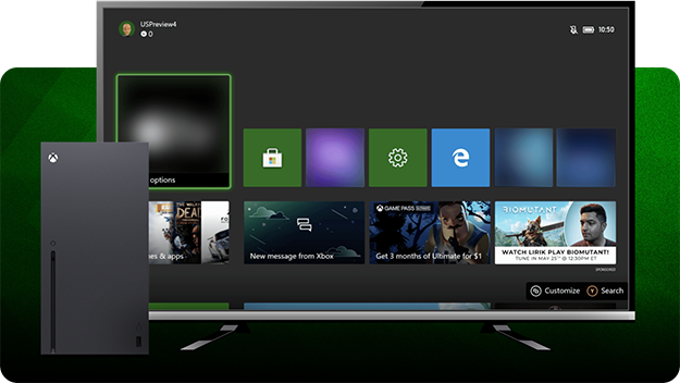 XBOX Series X-Konsole vor einem großen Fernseher mit der XBOX-Startseite und verschiedenen Spiel- und Navigationskacheln vor einem grünen Farbverlauf.